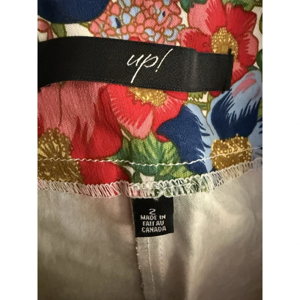 Up! Floral Print Stretch Ankle Pants Straight Leg White Multicolor‎ size 2